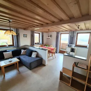 Stoahauerhof Apartment